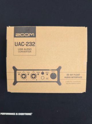 Interfaz Audio Zoom UAC-232 (32Bit Float)