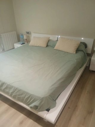 Cama Matrimonial Moderna