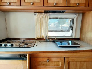 Caravana Burnster Amara 440-950kg