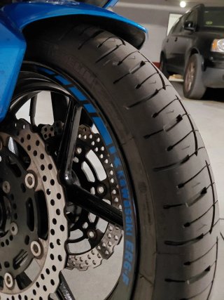 Kawasaki ER6F Azul - Mantenimiento al día
