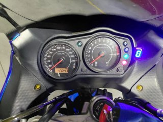 Kawasaki ER6F Azul - Mantenimiento al día
