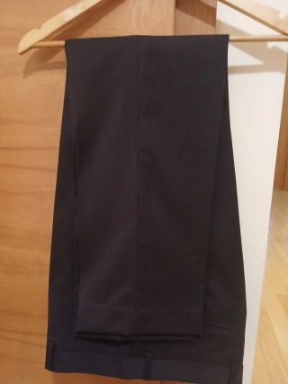 Traje negro chaqueta y pantalón T48/44