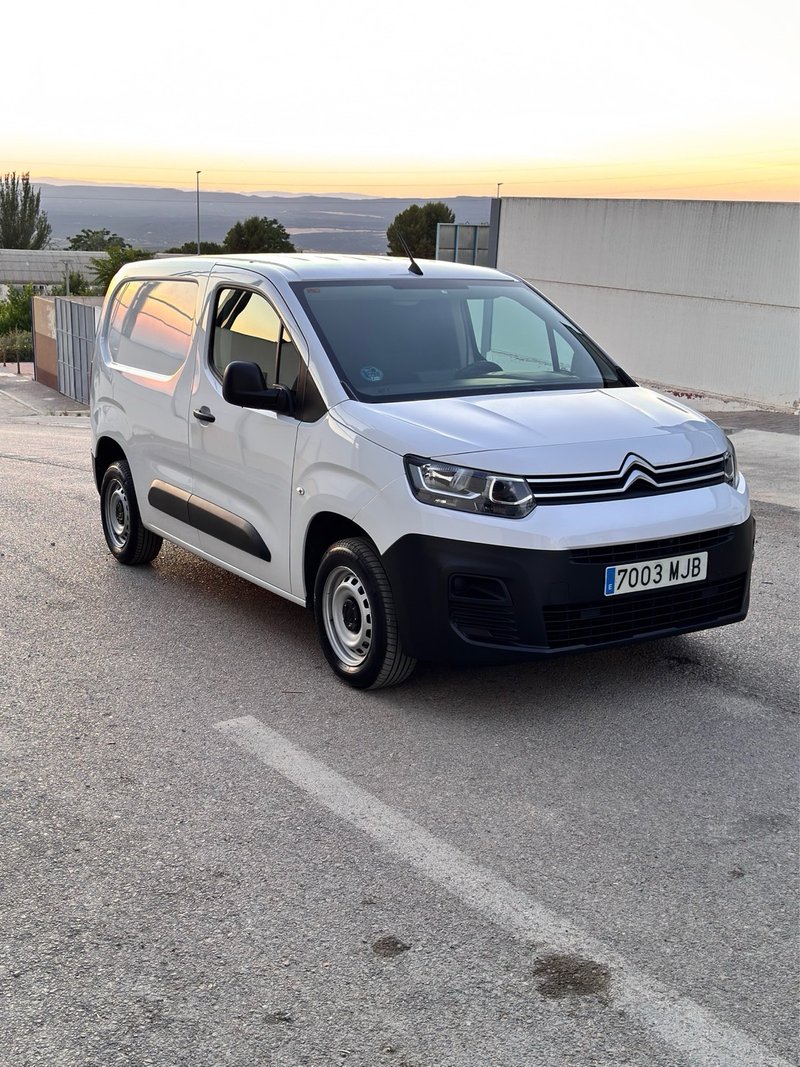 Citroën Berlingo 2023, foto 4