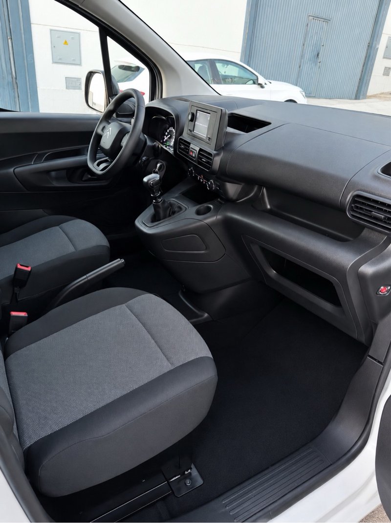 Citroën Berlingo 2023, foto 9
