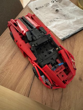 Macchina Ferrari Technic