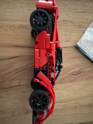 Macchina Ferrari Technic