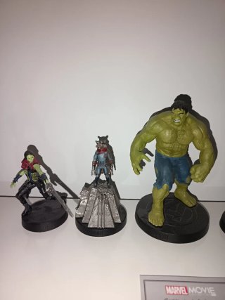 Figuras Marvel superheroes
