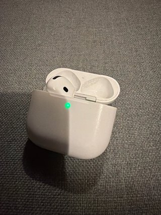 Estuche y Auricular Izquierdo Airpods 3