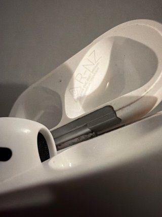 Estuche y Auricular Izquierdo Airpods 3