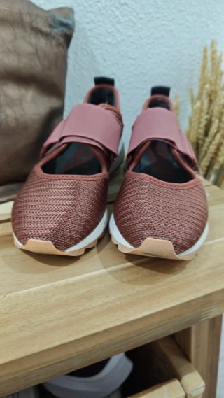 Deportivas Bimba y Lola Beige/Rosa