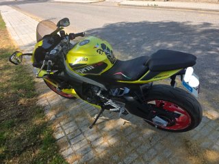 Aprilia RS 660 Amarilla Negra