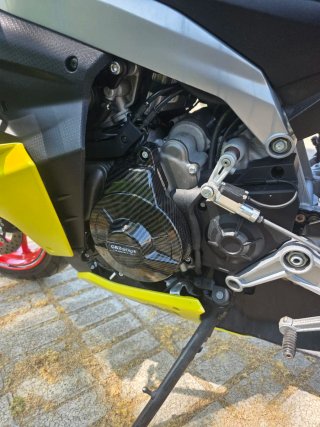 Aprilia RS 660 Amarilla Negra