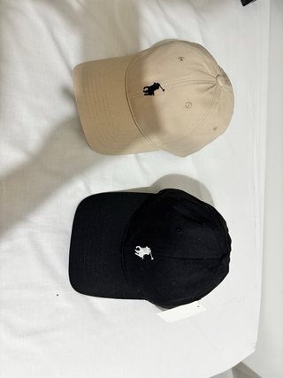Gorras Polo Ralph Lauren Beige y Negra