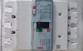 Disyuntor Legrand DPX3 250 MCCB