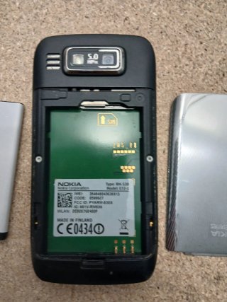 Telefono Nokia E72 QWERTY Nero