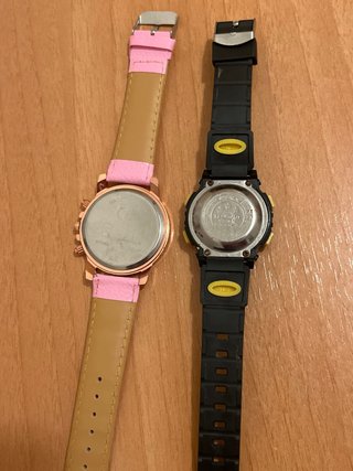 Lote 2 Relojes: Rosa y Negro