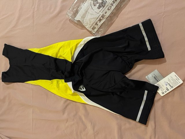 Culotte Corto Etxeondo milenio size XL NUEVO