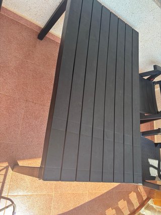Mesa de terraza de PVC negra