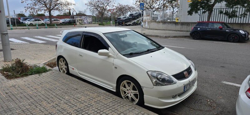 Honda Civic type r ep3 2002 - foto 1