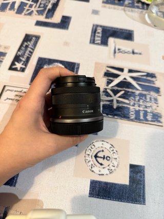 Objetivo Canon RF-S/RF 18-45mm