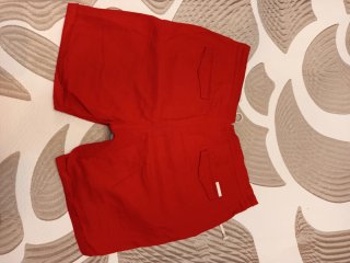 Bermudas Zara Rojas