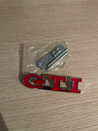 Pack Emblemas VW GTI Rojos nuevos