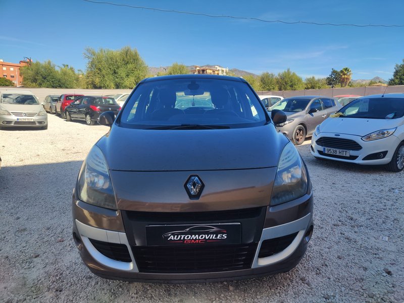 Renault Scénic 2011, foto 3