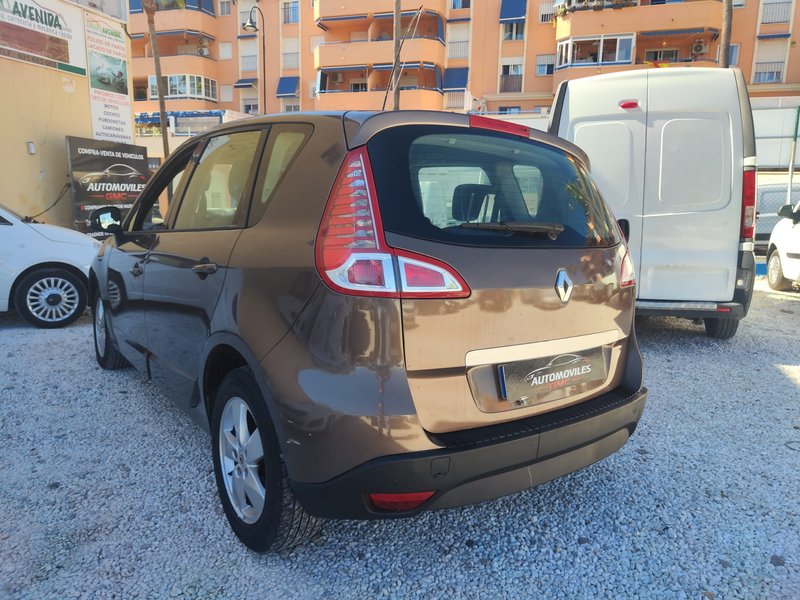 Renault Scénic 2011, foto 4