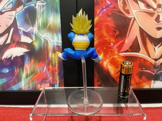 Figura gashapon DG Vegeta Super Saiyan