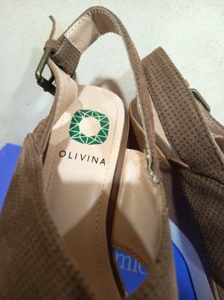 Sandalias cuña marrón Talla 38