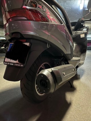 Suzuki Burgman 400 ABS 2011 Plata