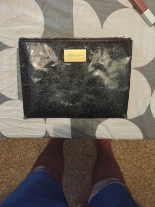 Bimba y Lola Cartera de mano negra y dorada
