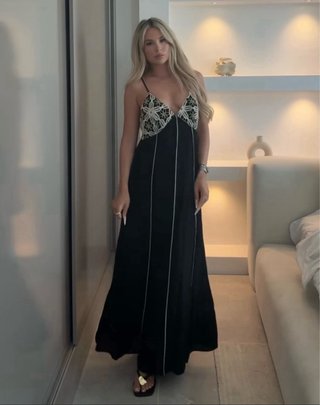Vestido largo con bordados