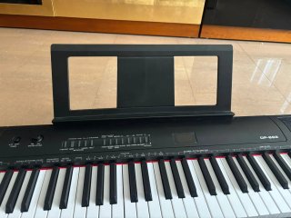 Teclado DP882