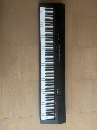 Teclado DP882