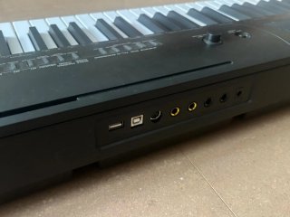 Teclado DP882