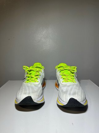 New Balance SuperComp Trainer V2 Verde
