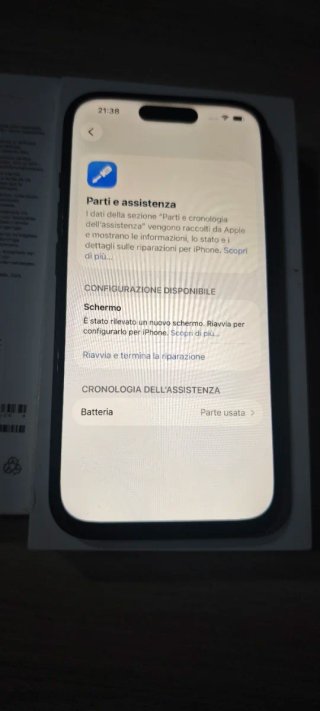 iPhone 15 128GB Nero con problema di riavvio