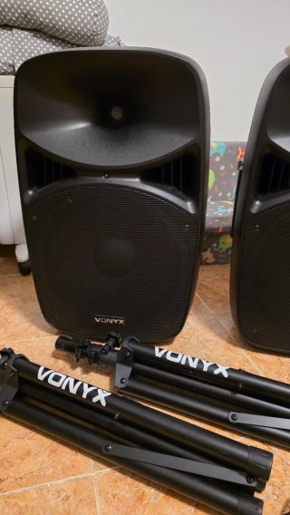 Vonyx VPS 152A 1000W Altavoces 15 con Luces LED
