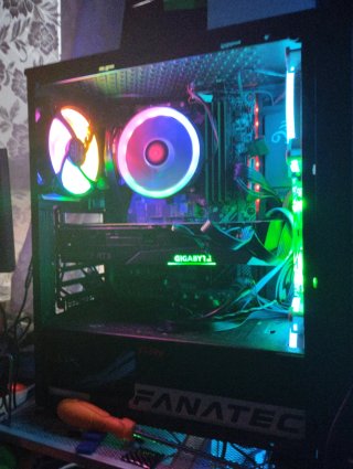 PC Gamer RGB