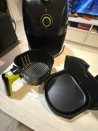 Freidora Cecotec Compact Rapid Negra