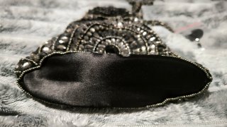Bolso Joya Hazel Negro y Plateado. No negociable.