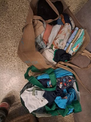Lote Ropa Niño 2-3 Años hay toda clase de ropa
