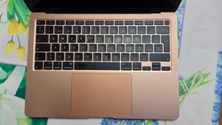 MacBook Air 13” 2020 - Rosa Oro