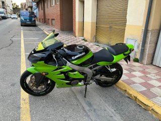 Kawasaki Ninja ZX-6R Verde/Negra