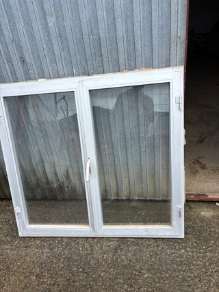 Ventanas de aluminio gris