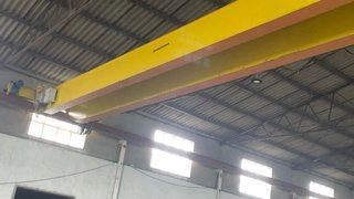 Puente grúa 5 Tn mando inalámbrico 18m