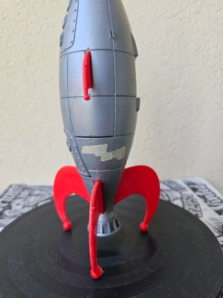 Nave Espacial Marvin's Rock-o-Tron