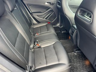 Mercedes-Benz Clase CLA 2016