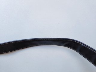 Bolso negro de piel